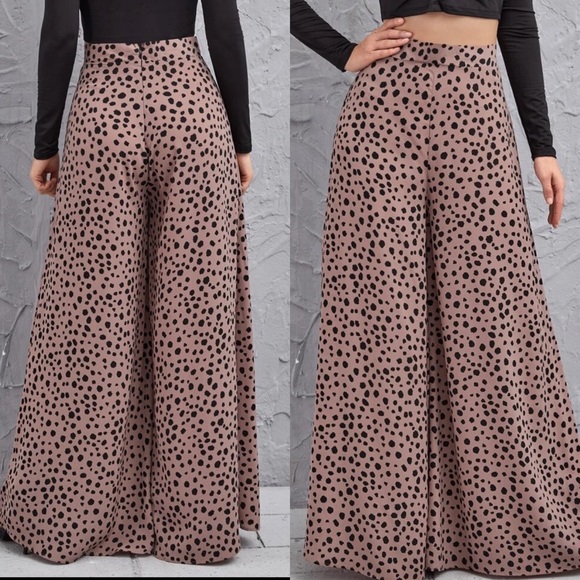 Dalmatian Wide Leg Pants - Picture 3 of 3